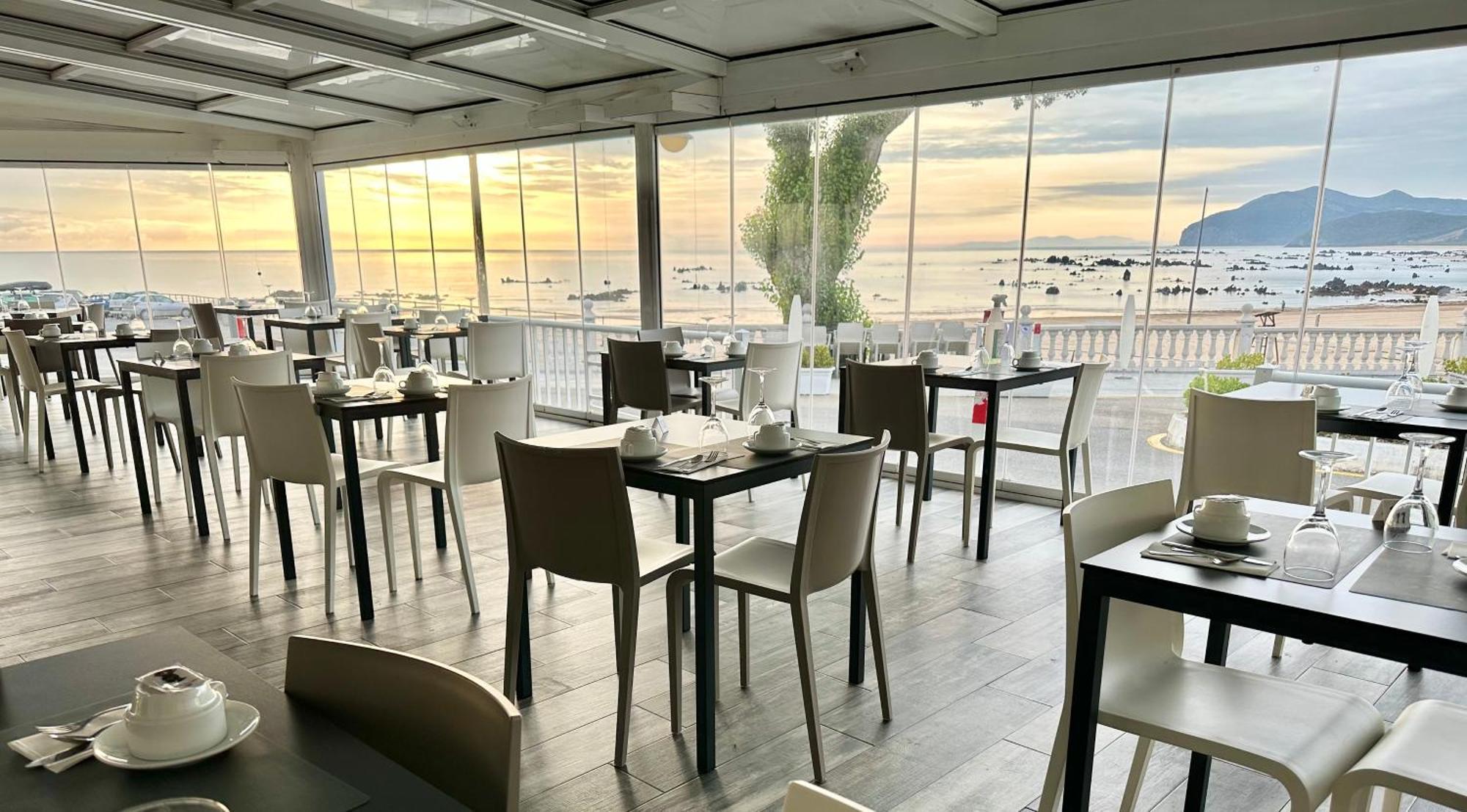Hotel Las Olas Noja Kültér fotó