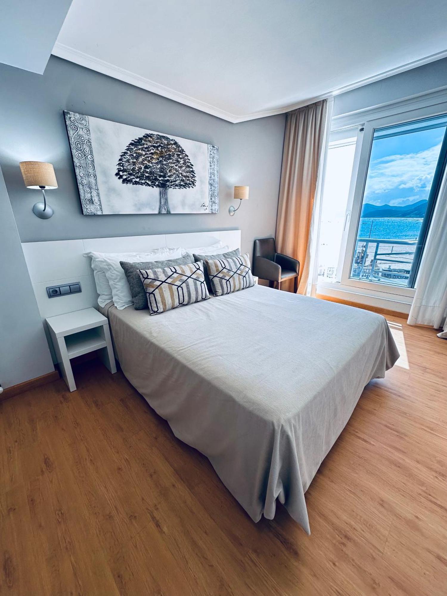 Hotel Las Olas Noja Kültér fotó